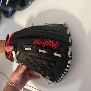 Rawlings baseball glove